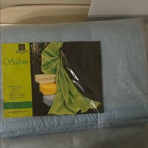 Beacon Blanket Salem Light Blue Blanket Factory Sealed